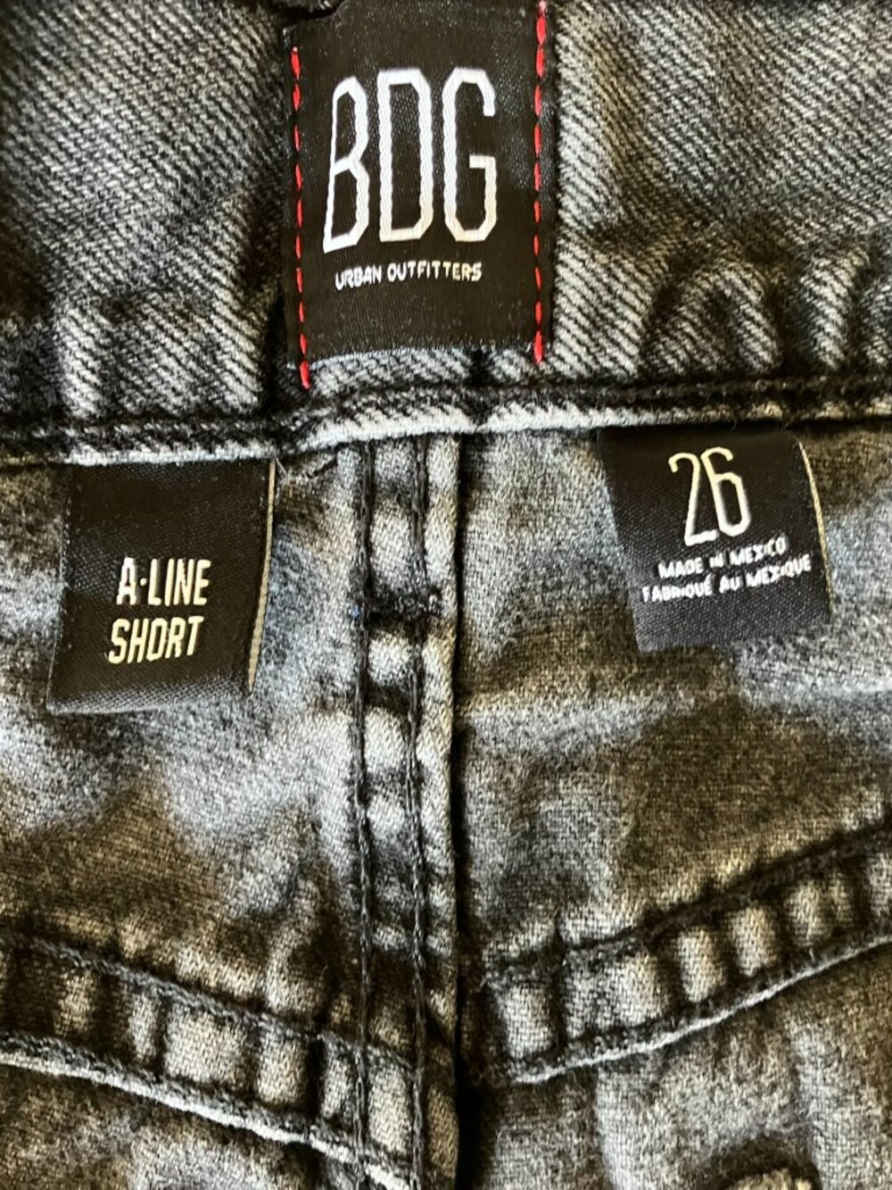BDG Urban Outfitters A-Line Denim Shorts Women's Size 26 Grey Distressed Cutoff - Picture 3 of 13